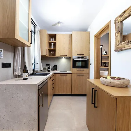 Vista Mare 100 Meters To Holiday home